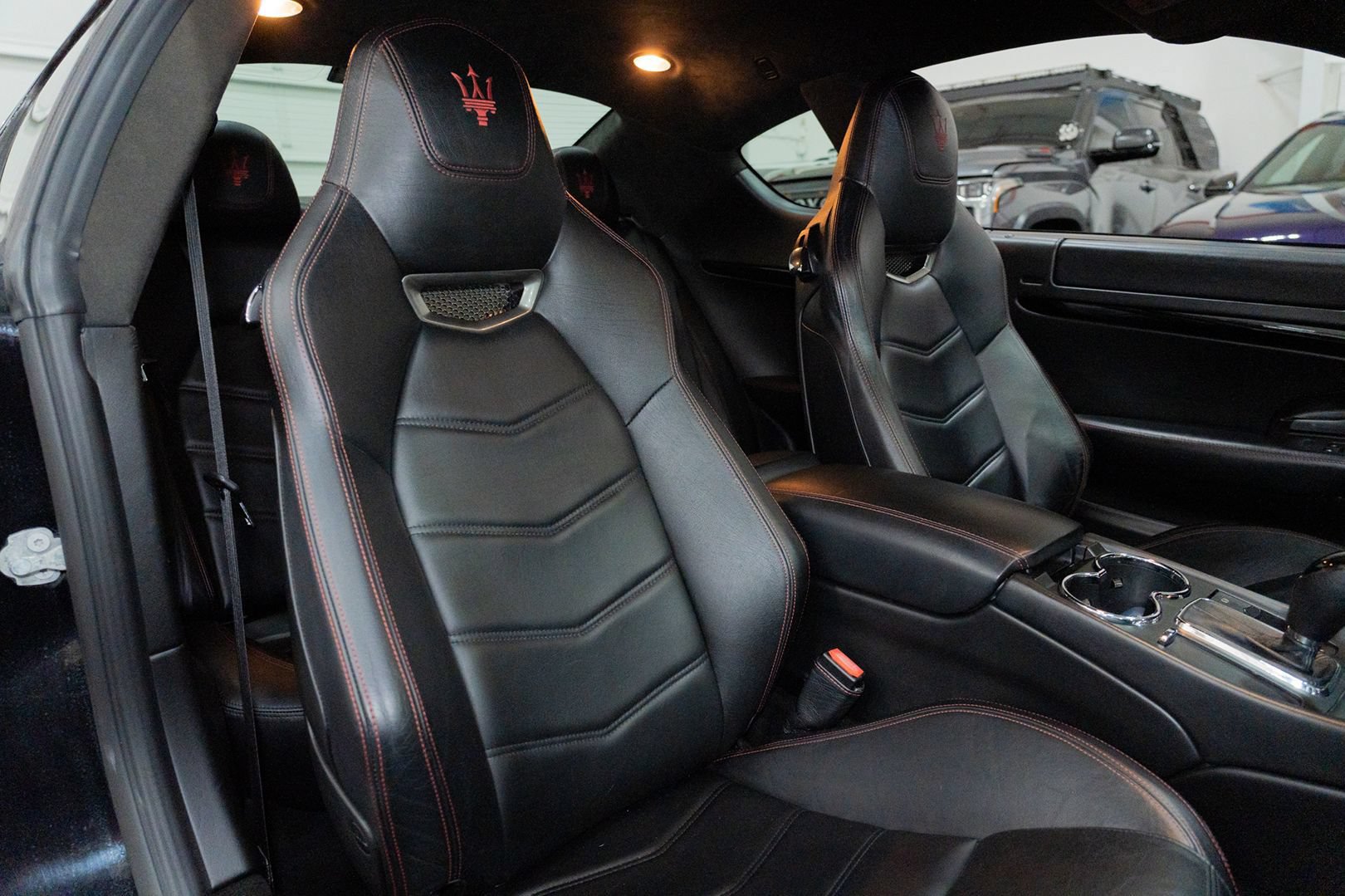 Used 2014 Maserati GranTurismo Sport RWD image 28