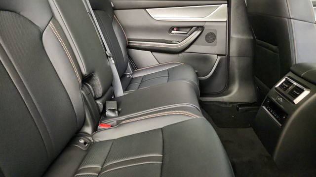 New 2026 MAZDA CX-90 Plug-In Hybrid w/Premium Sport AWD/4WD image 34