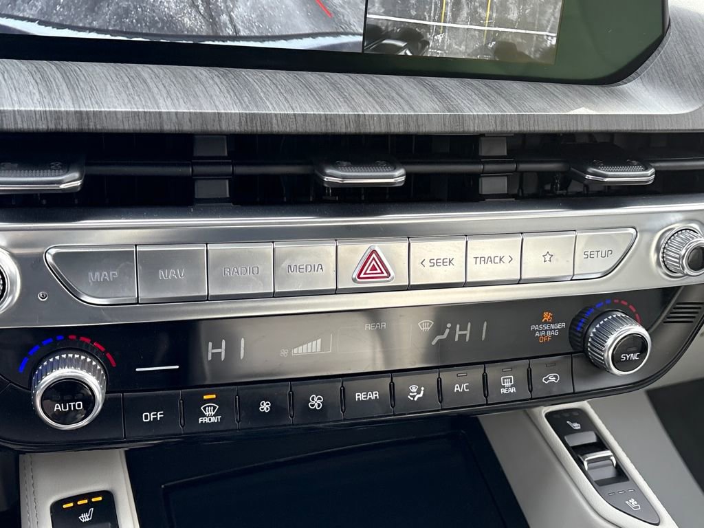 Used 2024 Kia Telluride SX Prestige image 18