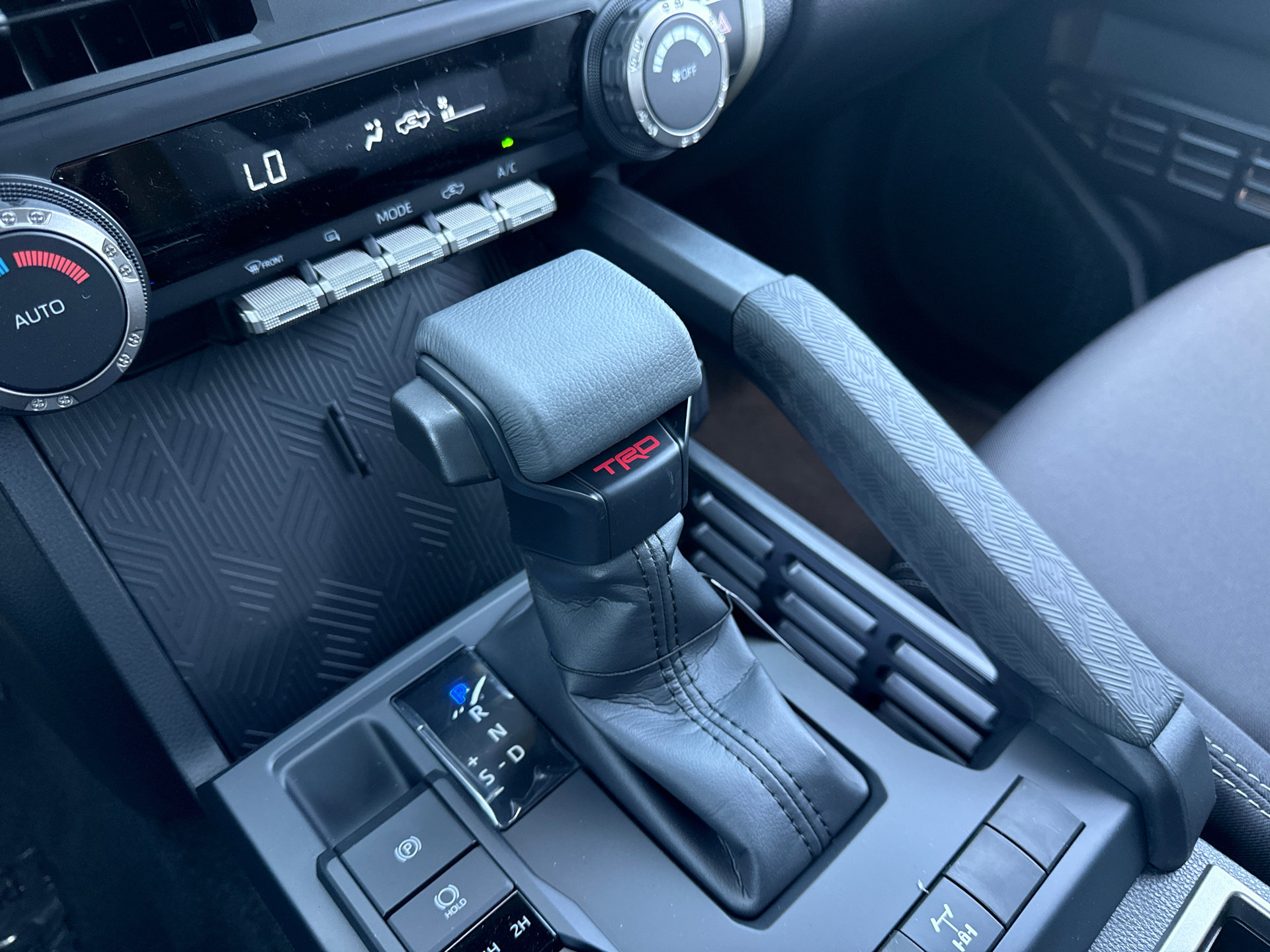 New 2026 Toyota Tacoma TRD Off-Road AWD/4WD image 23