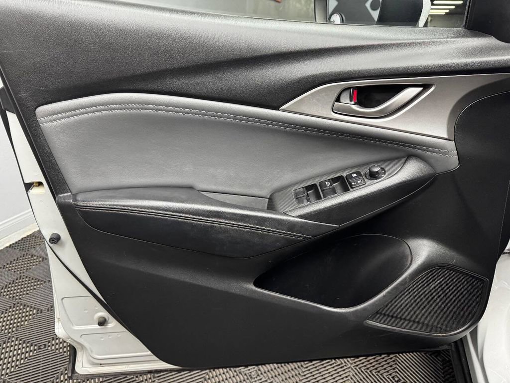 Used 2019 MAZDA CX-3 Touring image 34