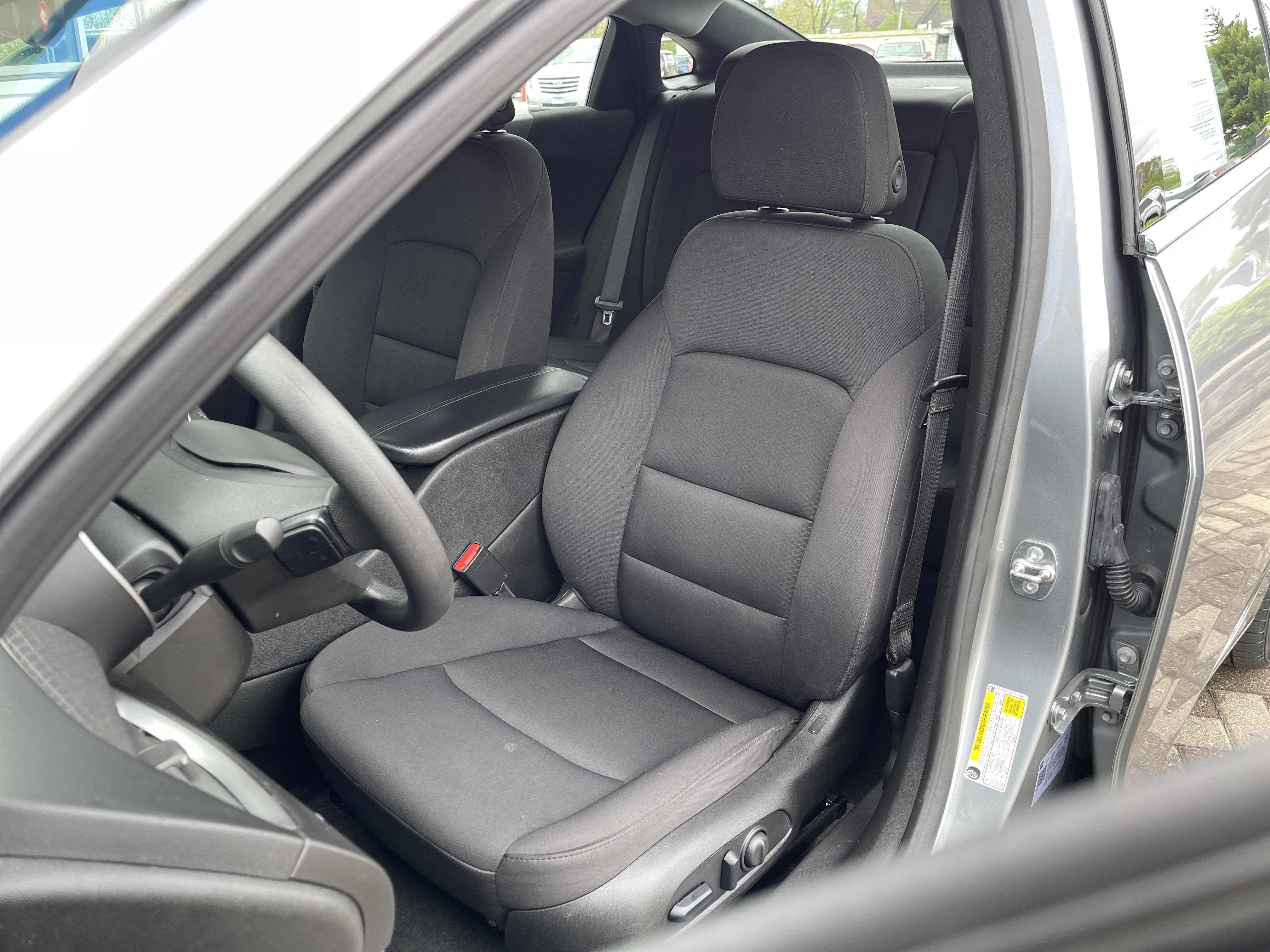 Used 2024 Chevrolet Malibu LT image 15