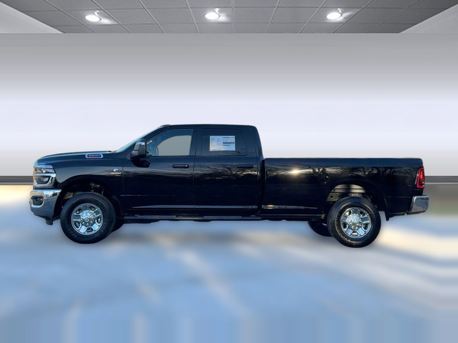 New 2026 RAM 3500 Tradesman image 2