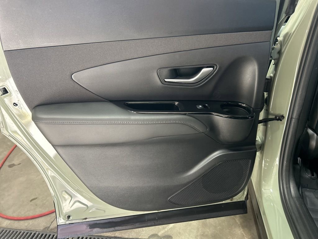 Used 2024 Hyundai Santa Cruz Limited image 19