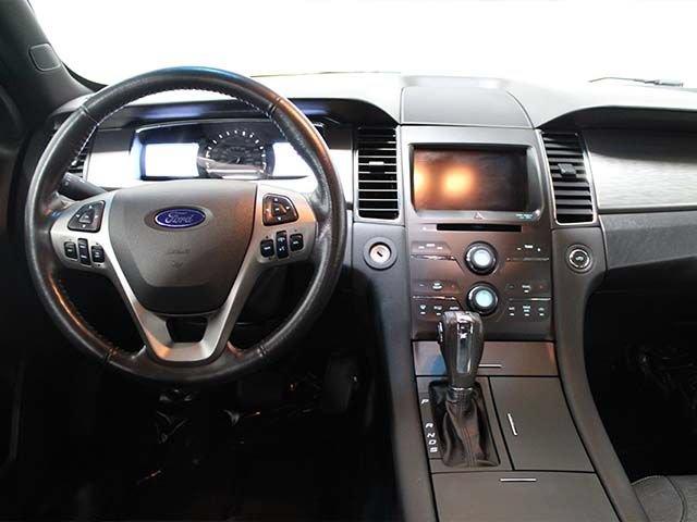 Used 2014 Ford Taurus SEL w/ Equipment Group 201A FWD image 12