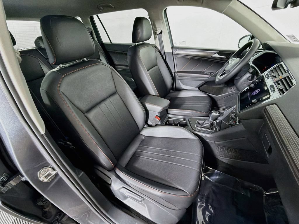 Used 2024 Volkswagen Tiguan Wolfsburg Edition FWD image 27