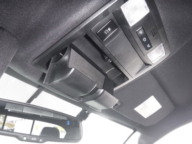 Used 2017 Toyota Tacoma TRD Sport image 38