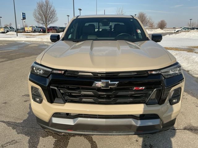 Used 2023 Chevrolet Colorado Z71 w/ Z71 Convenience Package 2 image 12