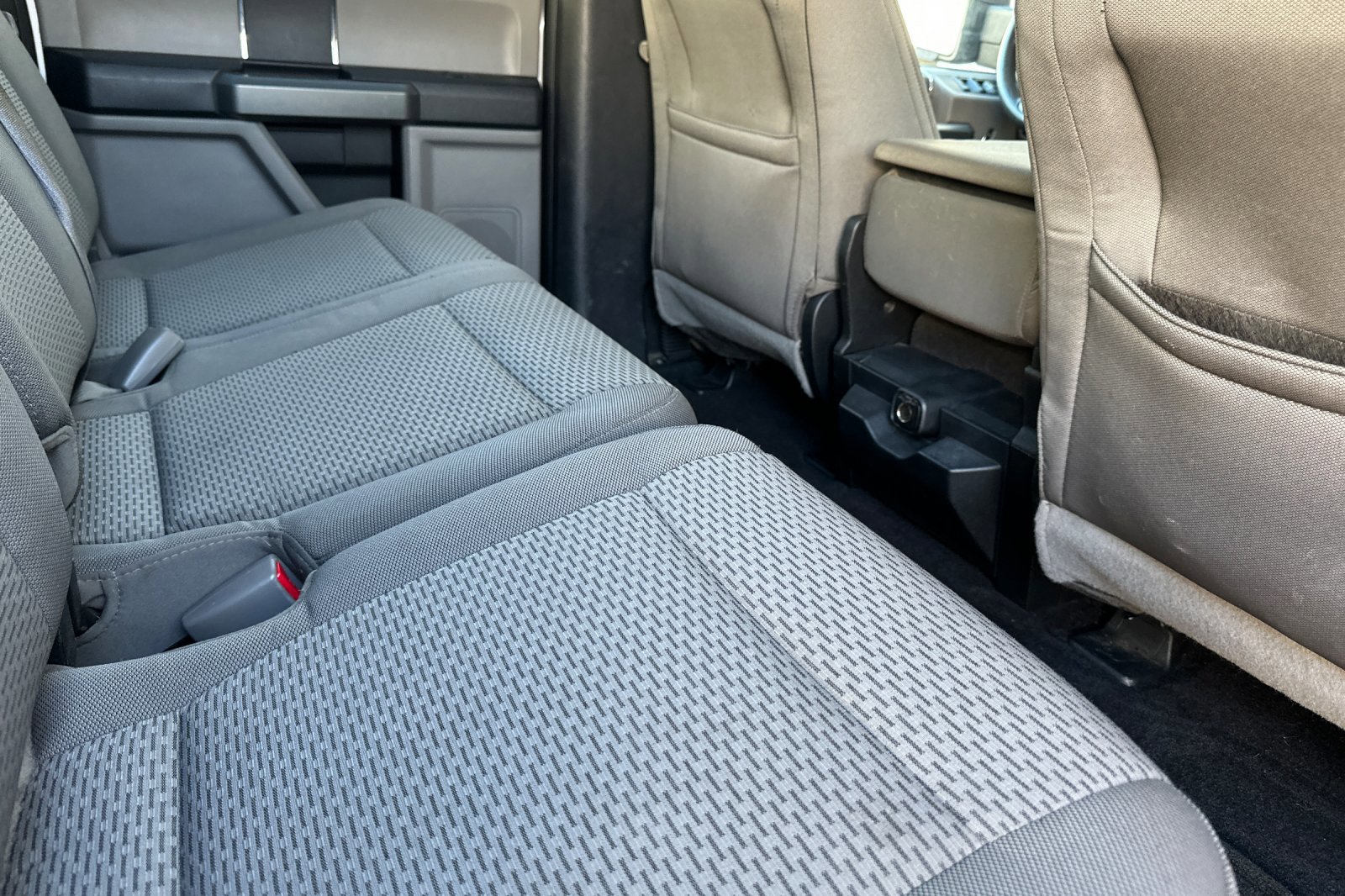 Used 2016 Ford F150 XLT image 17