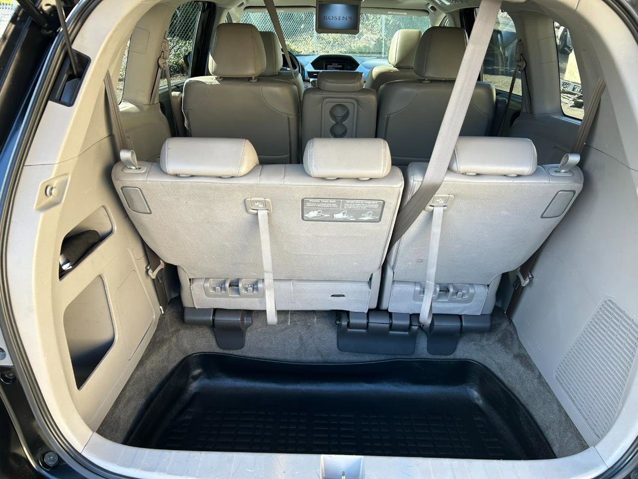 Used 2014 Honda Odyssey EX-L image 17