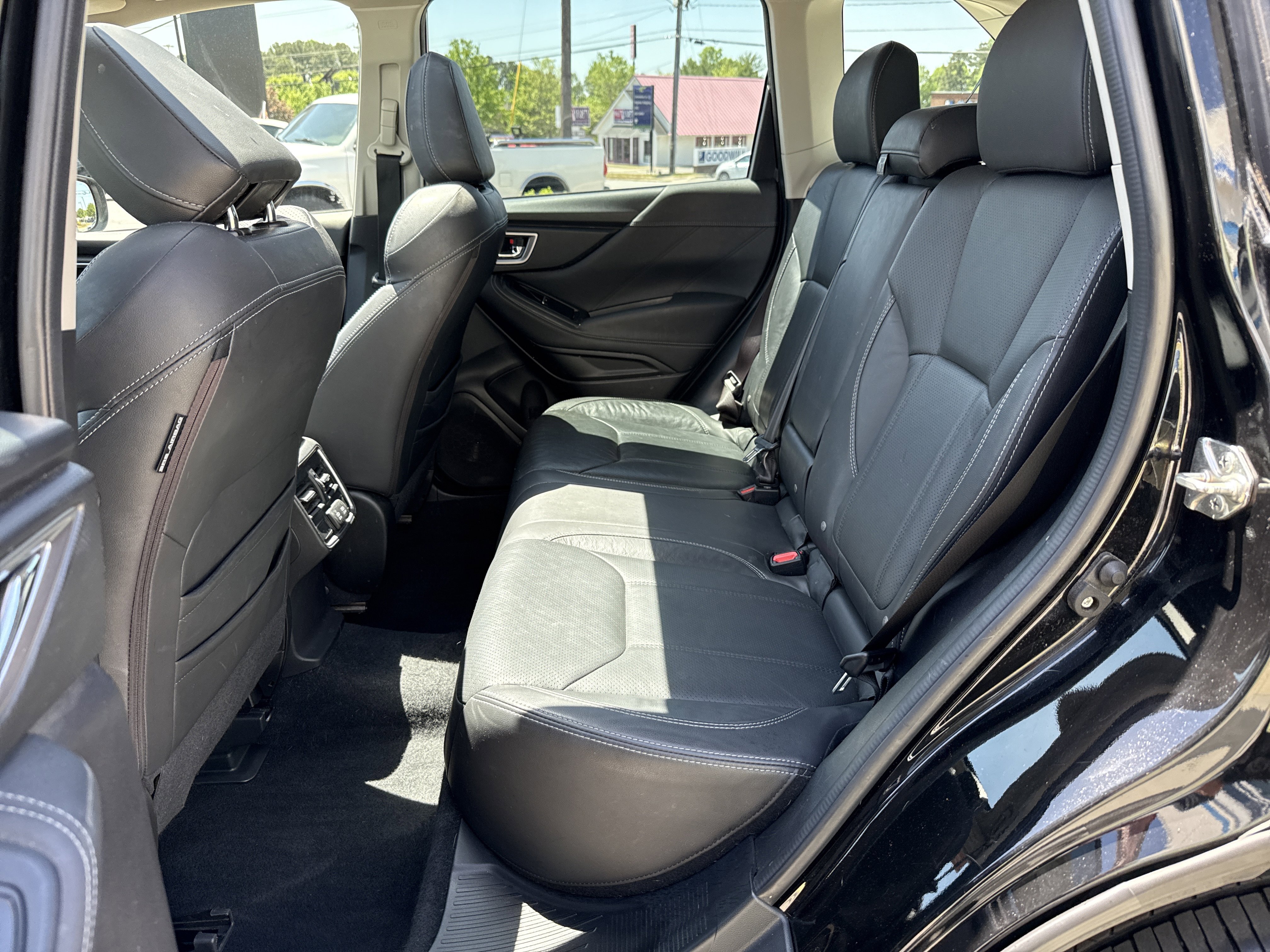Used 2021 Subaru Forester Limited w/ Popular Package #3 AWD/4WD image 31