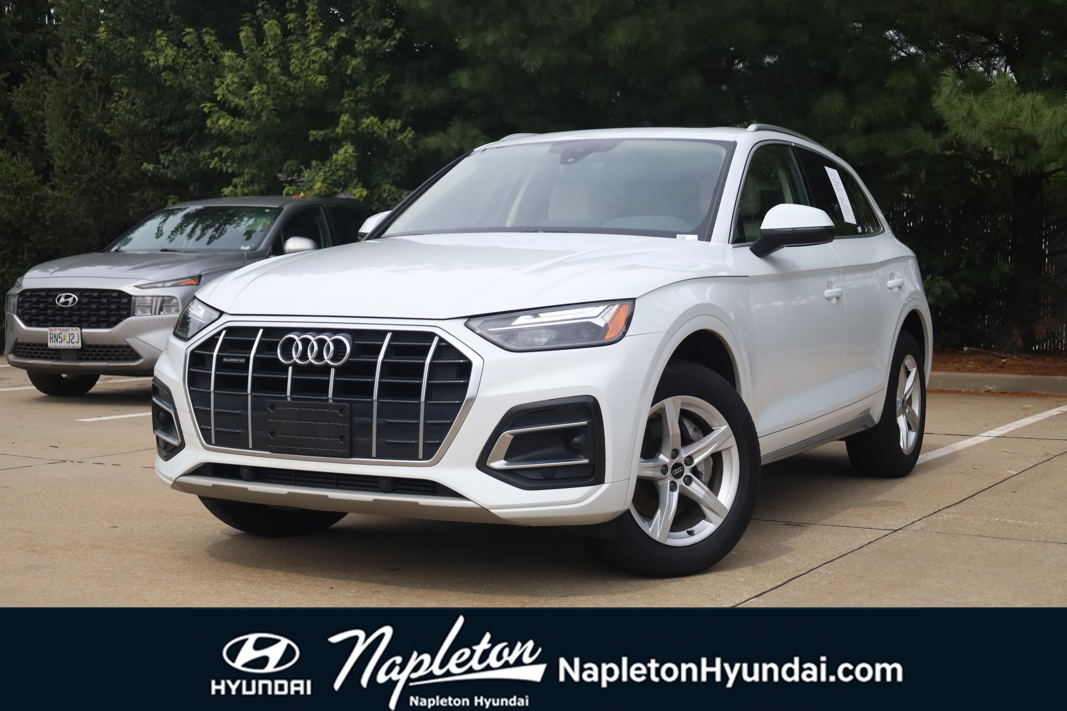 Used 2023 Audi Q5 2.0T Premium w/ Convenience Package AWD/4WD image 1