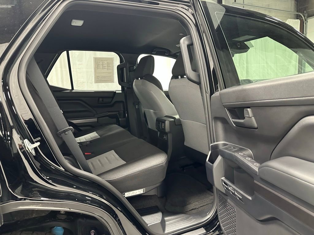 Used 2025 Toyota 4Runner TRD Off-Road AWD/4WD image 50