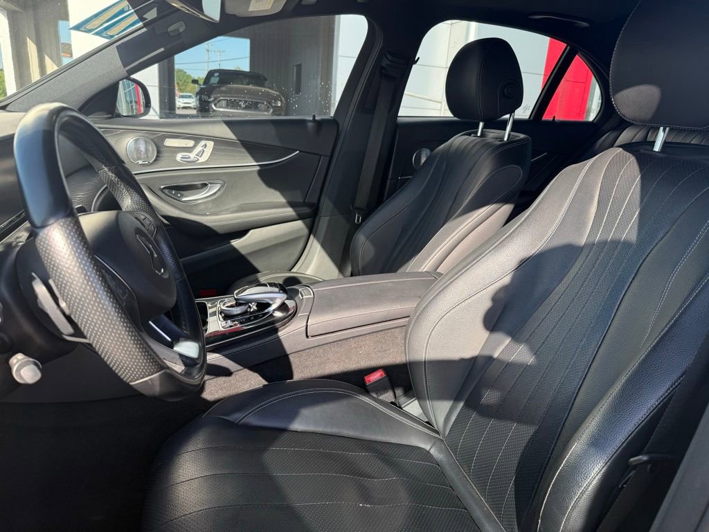 Used 2017 Mercedes-Benz E 300 4MATIC image 10