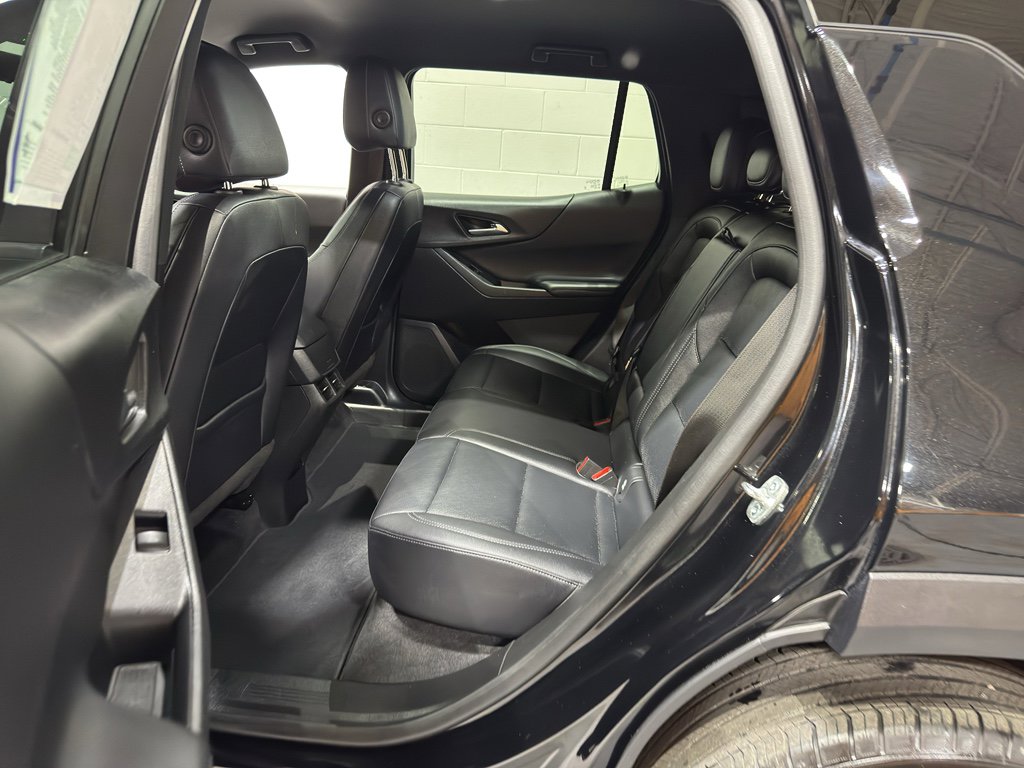 Used 2025 Chevrolet Equinox LT w/ Convenience Package II image 10