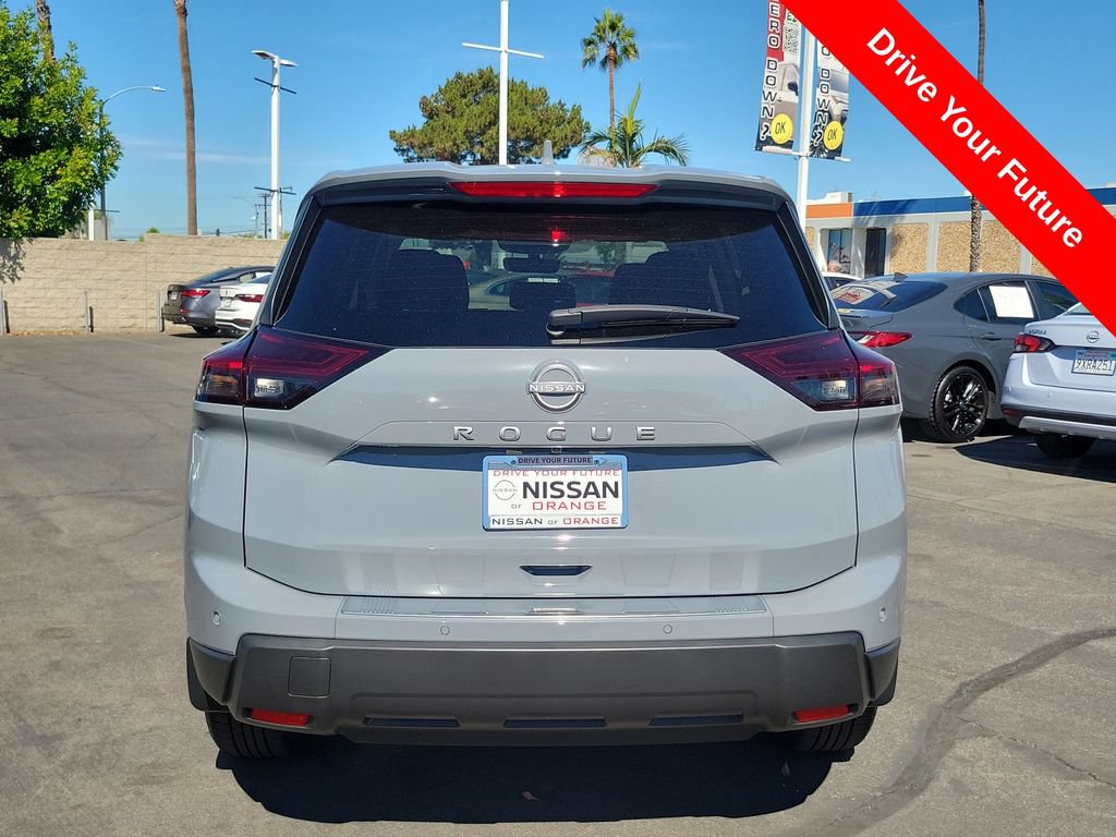 Used 2026 Nissan Rogue SV FWD image 30