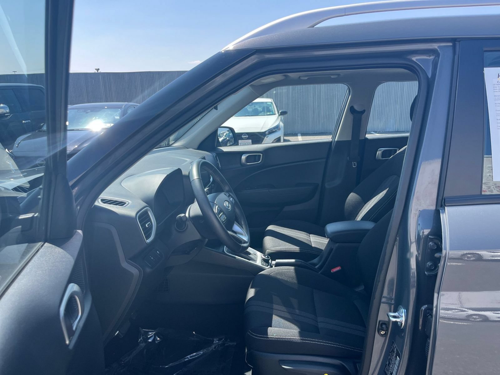 Used 2026 Hyundai Venue SEL FWD image 26