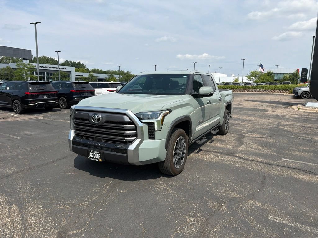 Used 2025 Toyota Tundra Limited AWD/4WD image 7