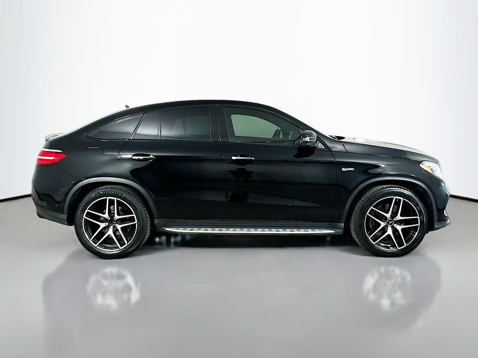 Used 2019 Mercedes-Benz GLE 43 AMG 4MATIC Coupe image 4