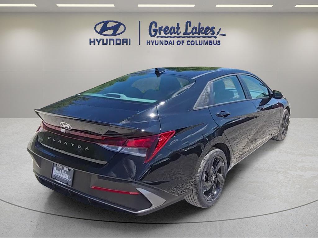 New 2026 Hyundai Elantra Sport FWD image 7