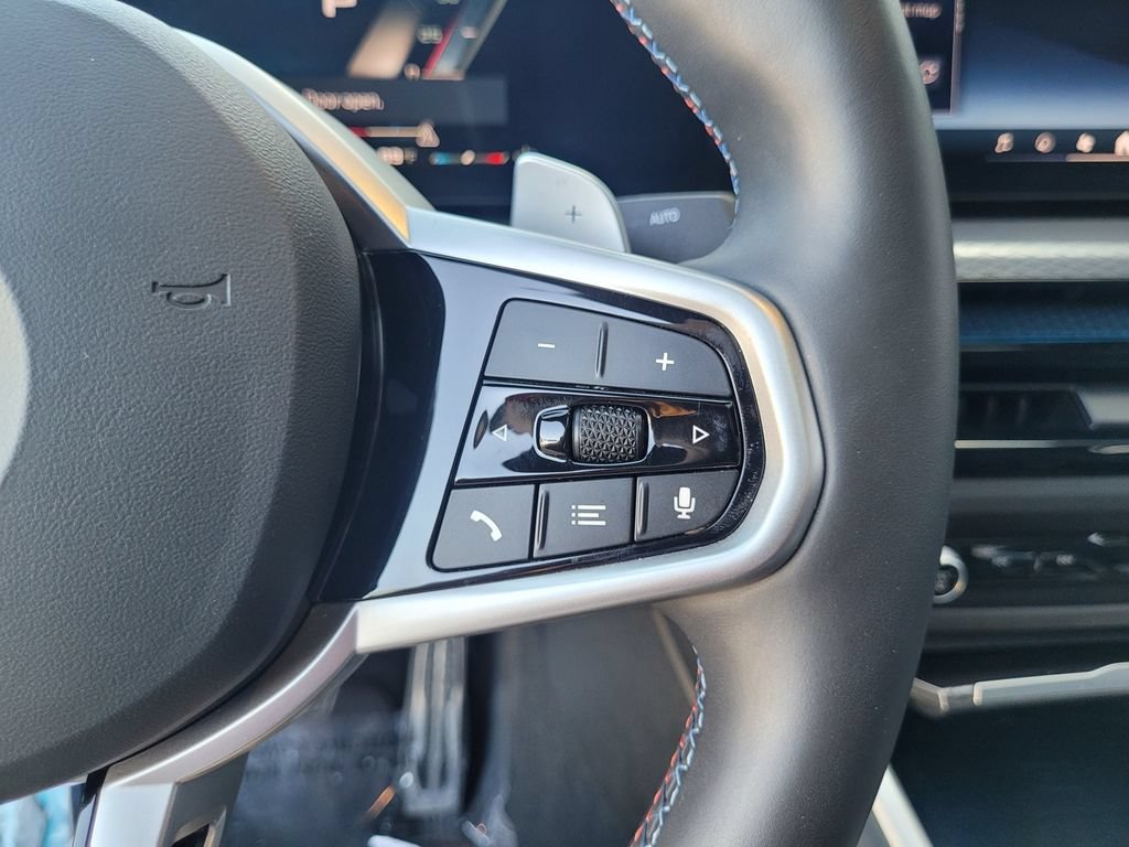 Used 2025 BMW M340i w/ Premium Package RWD image 25