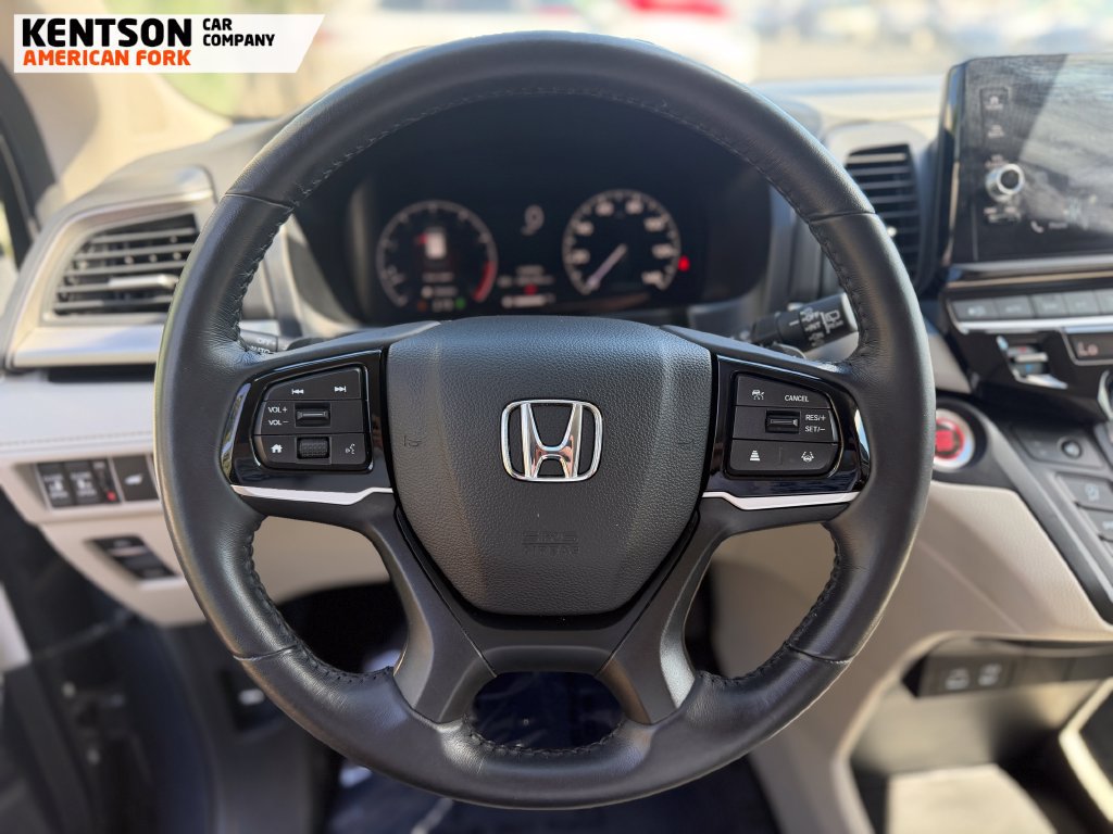 Used 2025 Honda Odyssey EX-L image 14