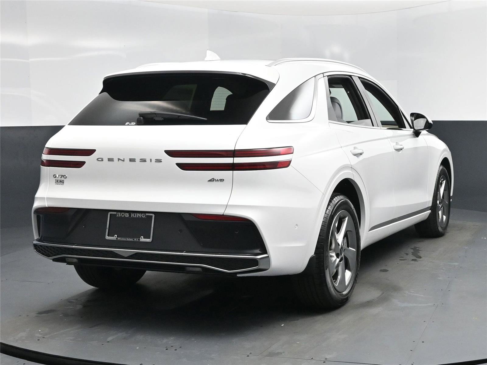 New 2026 Genesis GV70 2.5T Advanced image 10