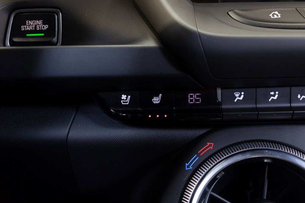 Used 2017 Chevrolet Camaro LT image 30