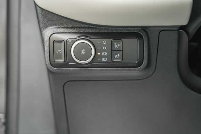 New 2026 Ford Explorer Active w/ Active Comfort Package RWD image 48