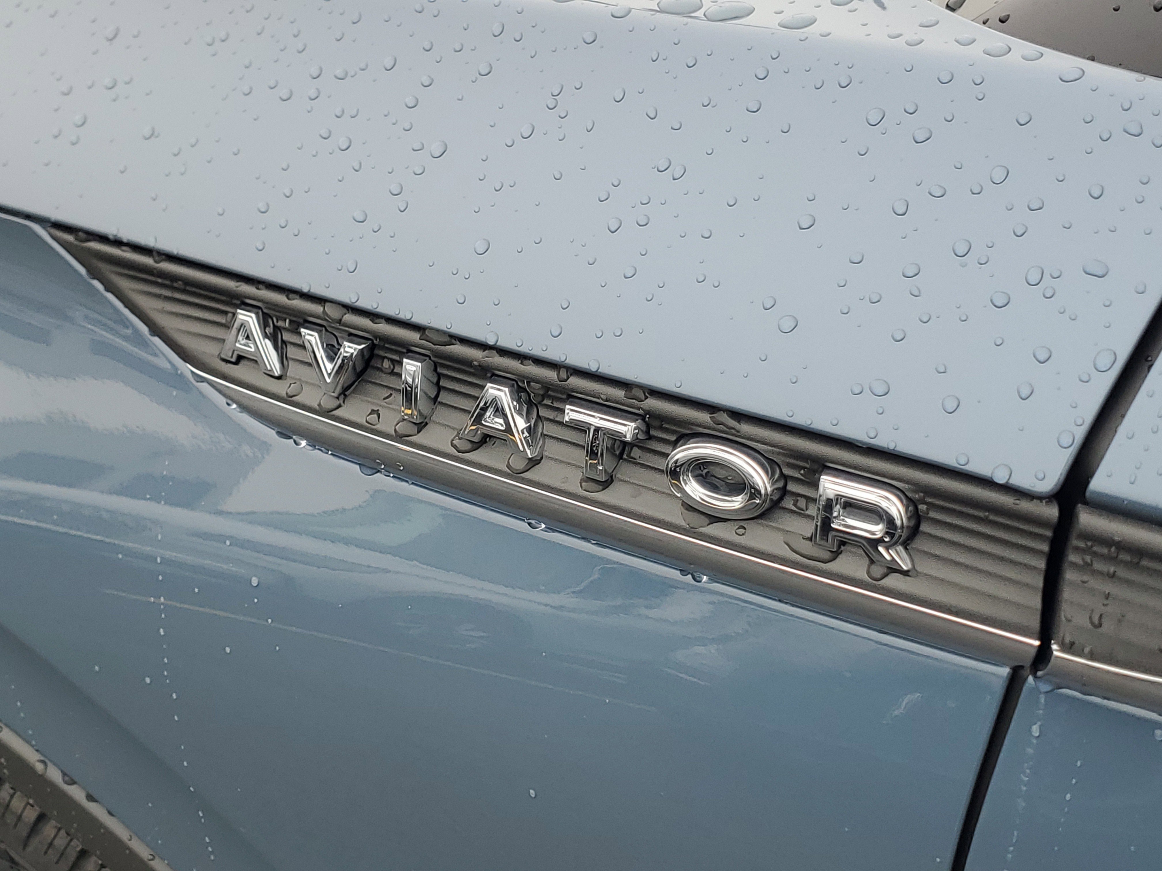New 2026 Lincoln Aviator AWD image 7