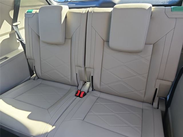 New 2026 Volkswagen Atlas SE image 9