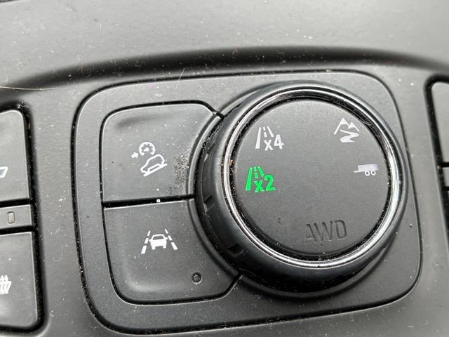 Used 2020 GMC Terrain SLT w/ Preferred Package image 19