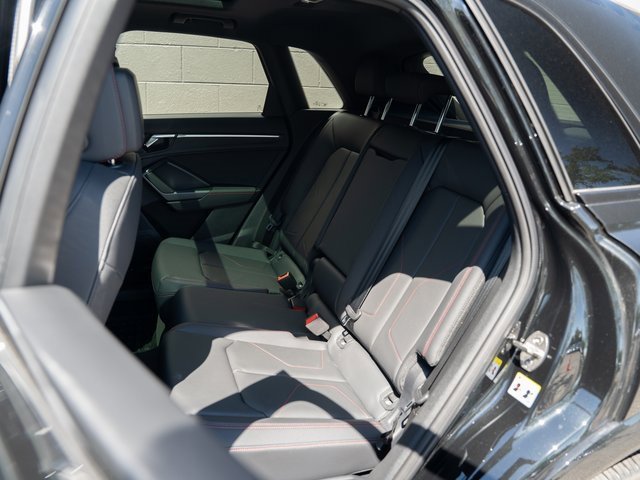 New 2025 Audi Q3 2.0T Premium Plus image 9