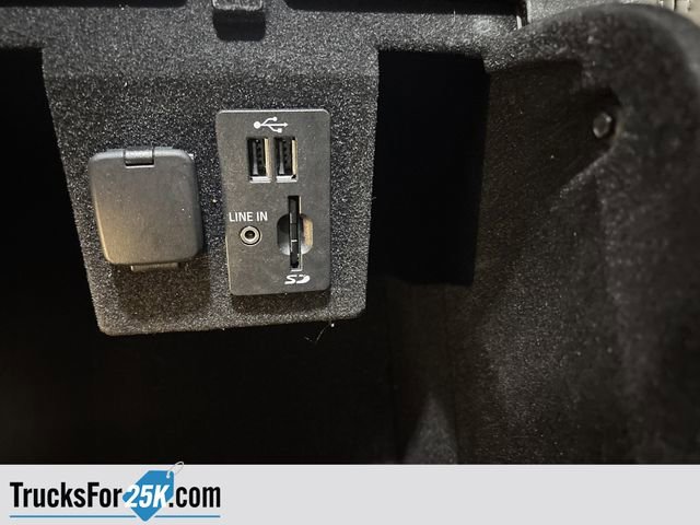 Used 2015 Lincoln Navigator 4WD image 26