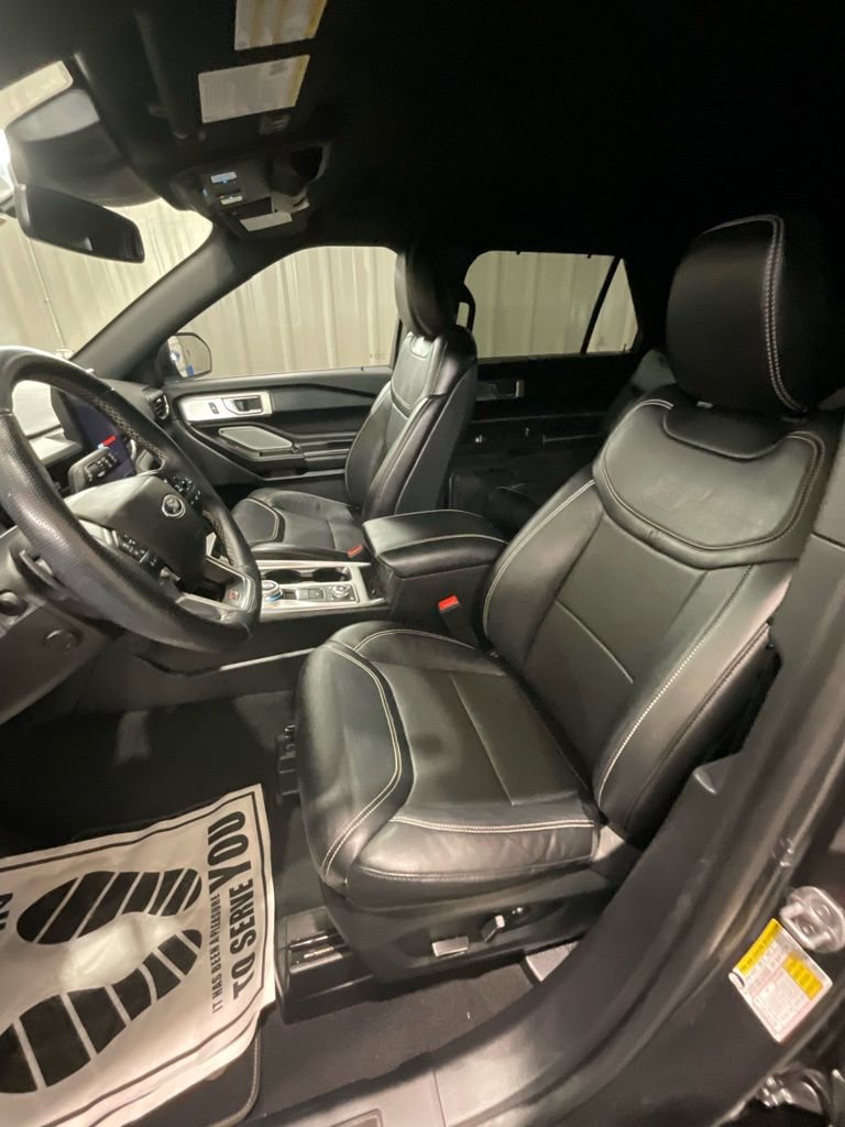 Used 2020 Ford Explorer ST w/ Premium Technology Package image 10