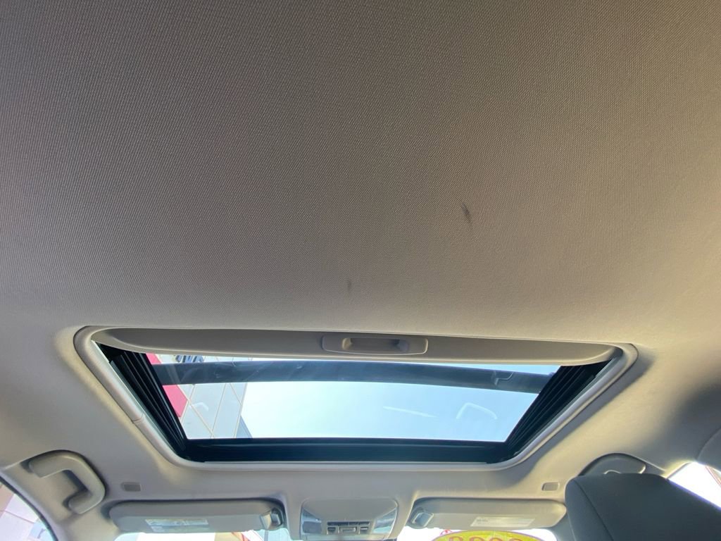 Used 2023 Toyota RAV4 XLE w/ Convenience Package image 28