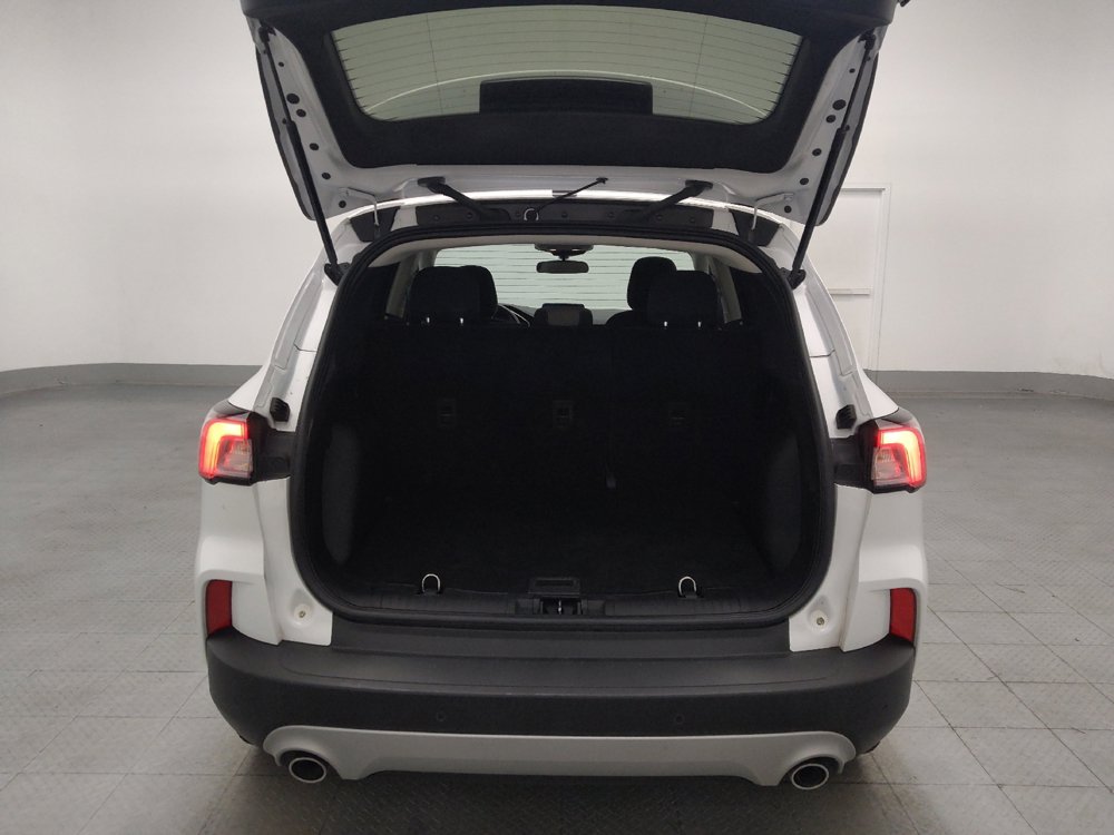 Used 2022 Ford Escape SE FWD image 29