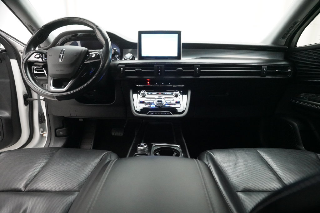 Used 2020 Lincoln Corsair AWD w/ Luxury Package image 5