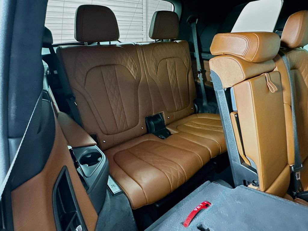 Certified 2024 BMW X7 M60i w/ Executive Package image 28