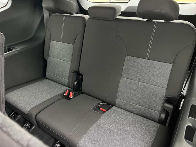 New 2026 GMC Acadia Elevation FWD image 20