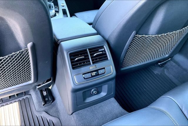 Used 2023 Audi A4 2.0T Premium w/ Convenience Package AWD/4WD image 25