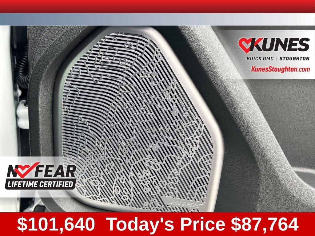 New 2025 GMC Hummer EV 2X w/ LPO, Dark Essentials Package image 56