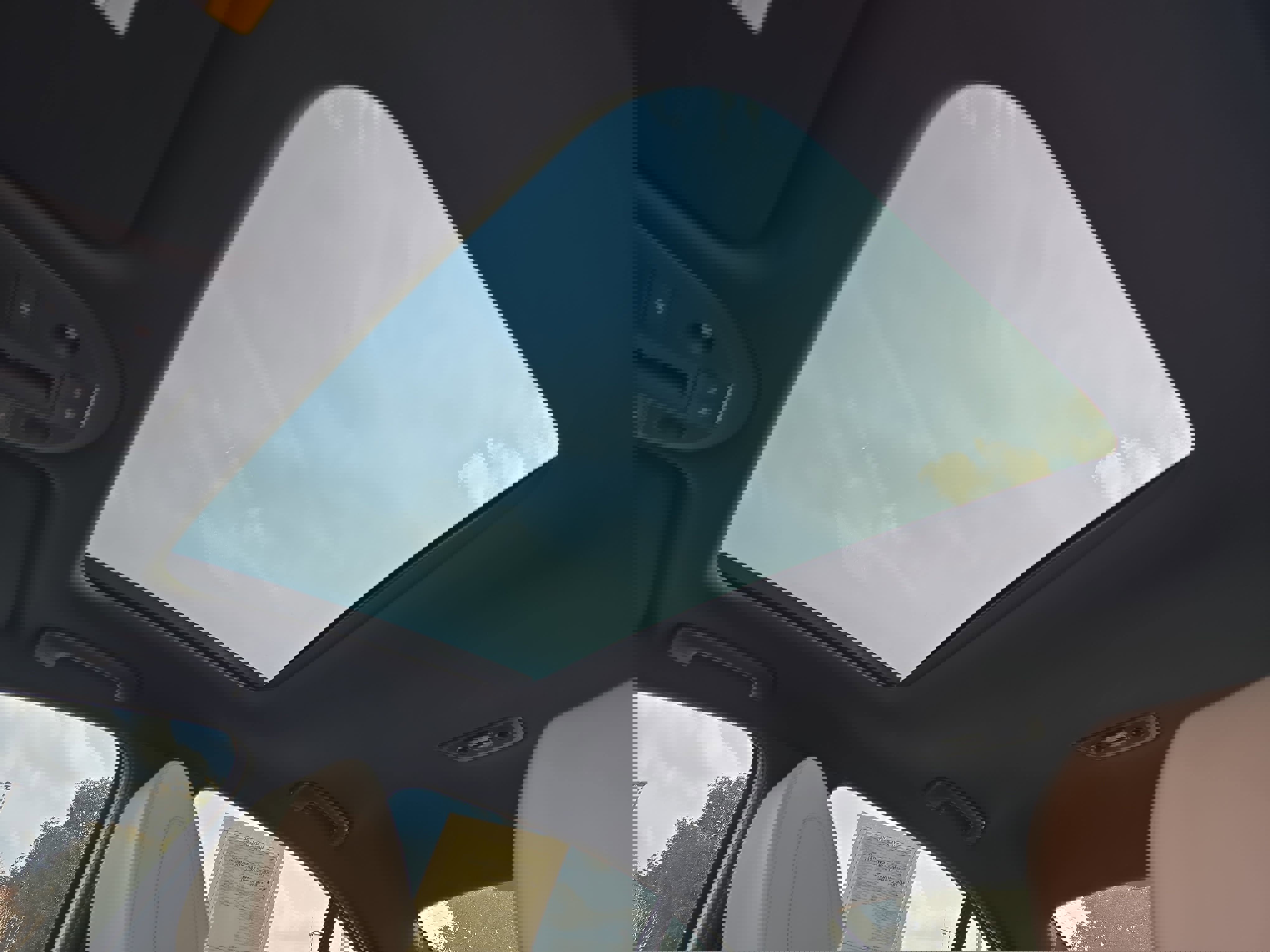 Used 2023 Genesis G70 2.0T w/ Sport Prestige Package image 29