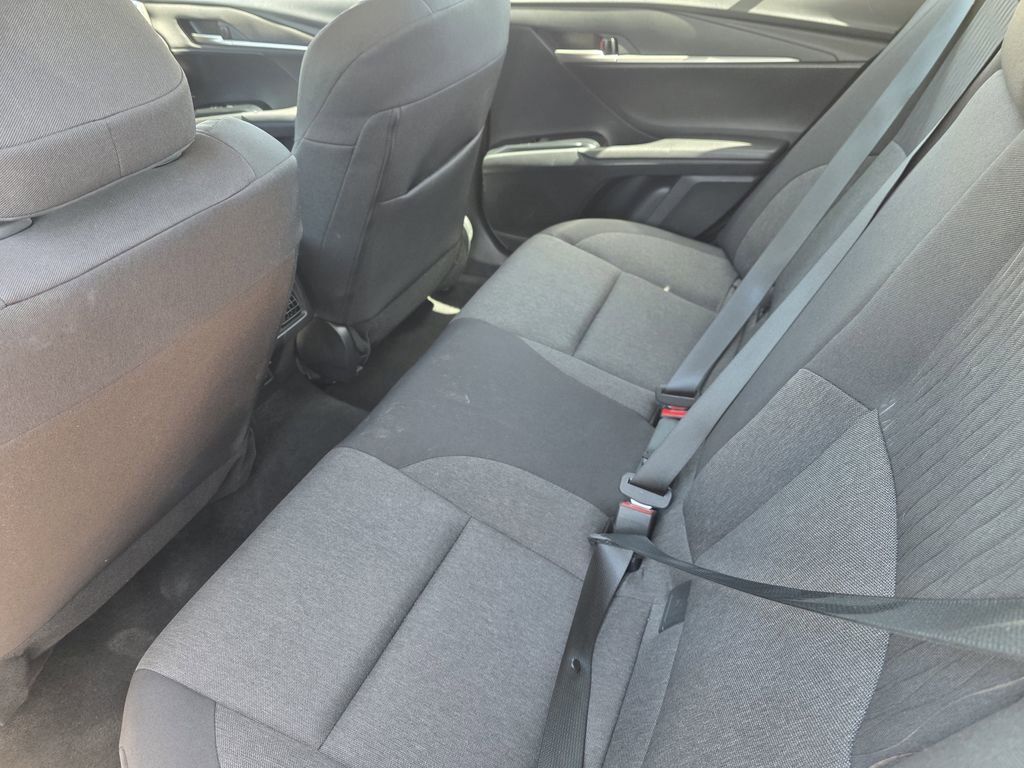 Used 2025 Toyota Camry LE FWD image 19