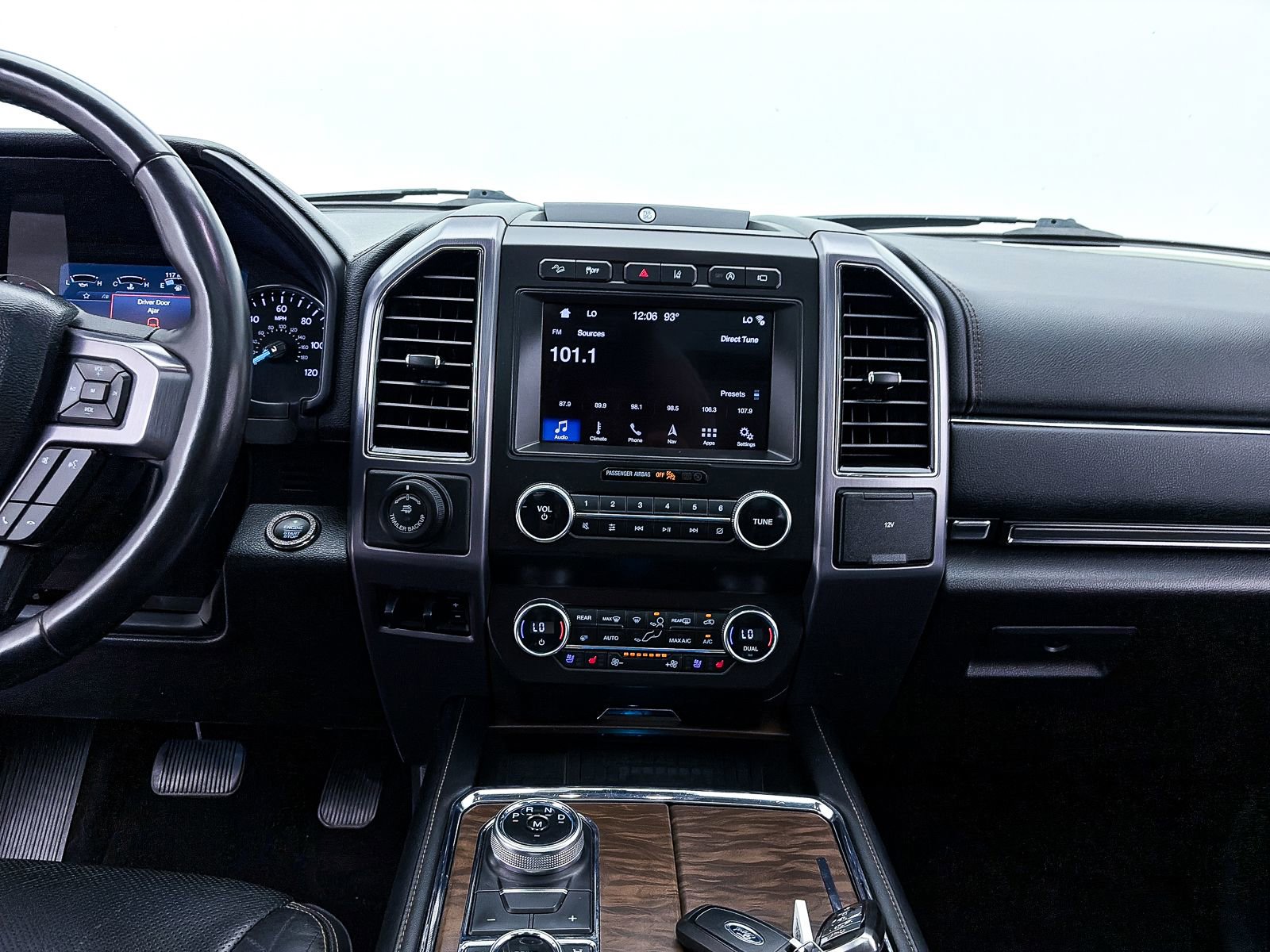 Used 2019 Ford Expedition Max Platinum AWD/4WD image 9