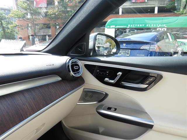 Certified 2025 Mercedes-Benz C 300 4MATIC Sedan image 16