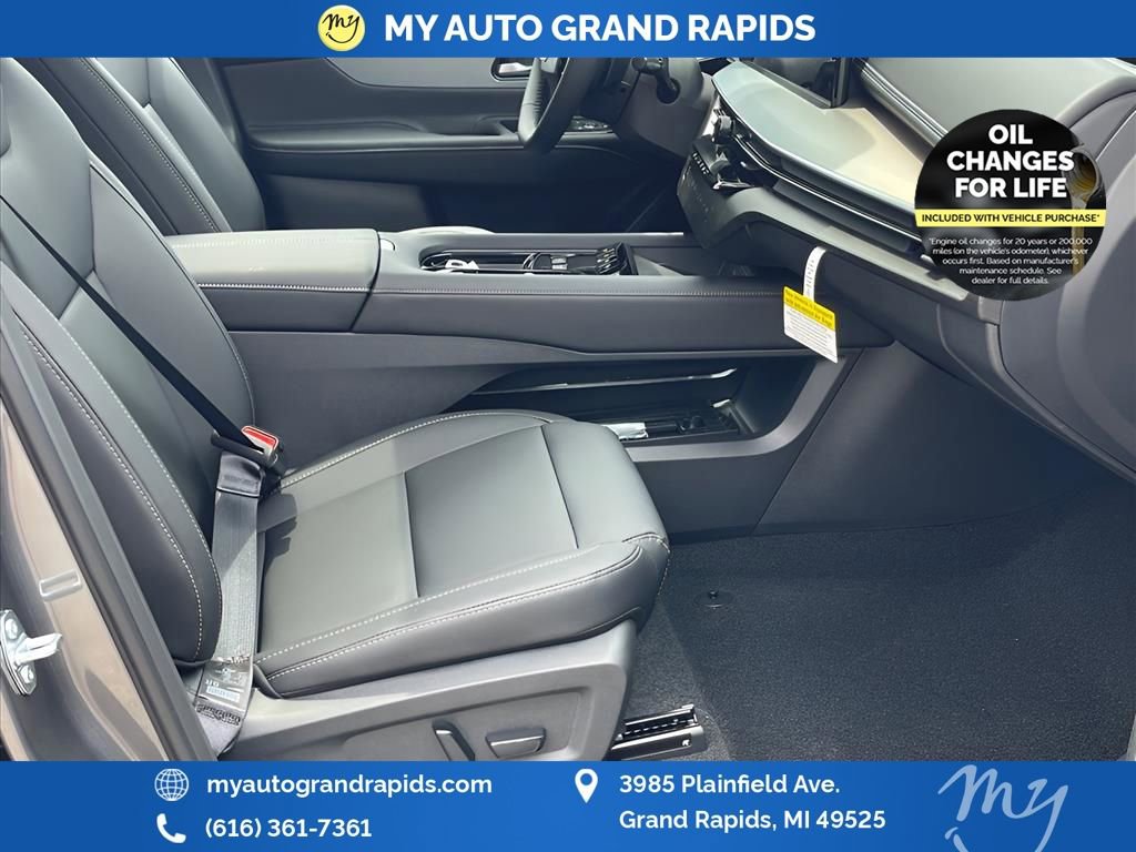 Used 2025 Nissan Murano SL w/ Cargo Package image 22