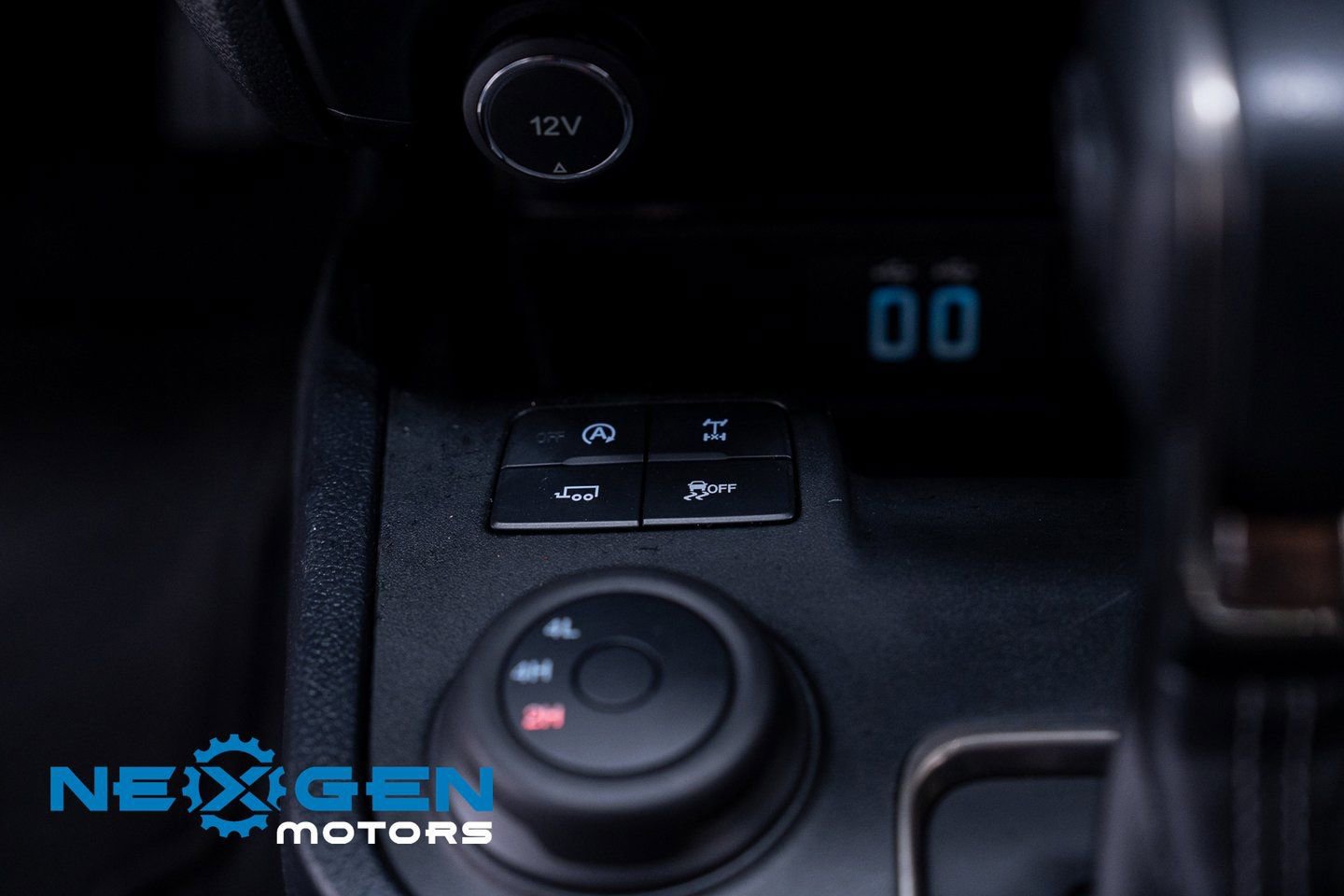 Used 2021 Ford Ranger XLT w/ Equipment Group 301A Mid image 14