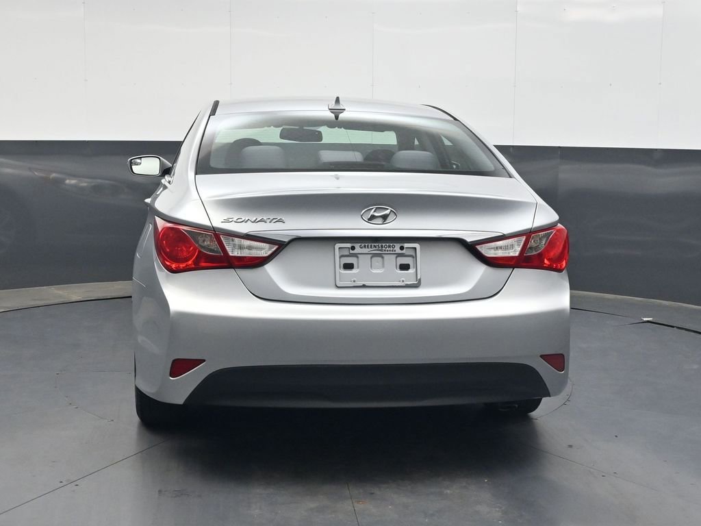 Used 2014 Hyundai Sonata GLS w/ Popular Equipment Group 2 FWD image 5