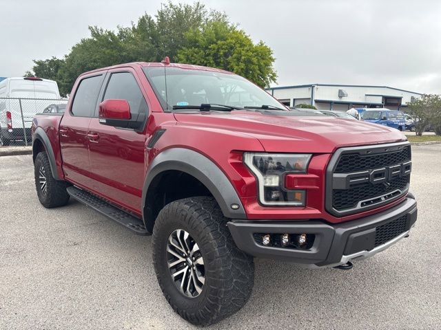 Used 2019 Ford F150 Raptor w/ Equipment Group 802A Luxury AWD/4WD image 3